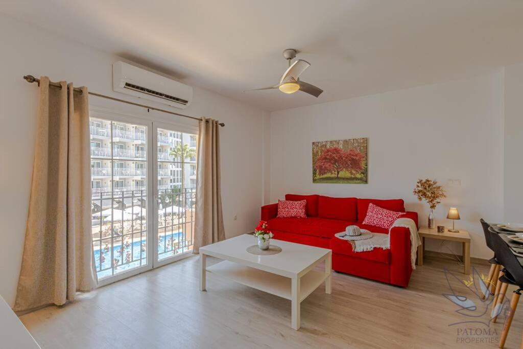 Benalroma Spacious Apartment 50 Mt From The Beach Benalmádena Eksteriør billede