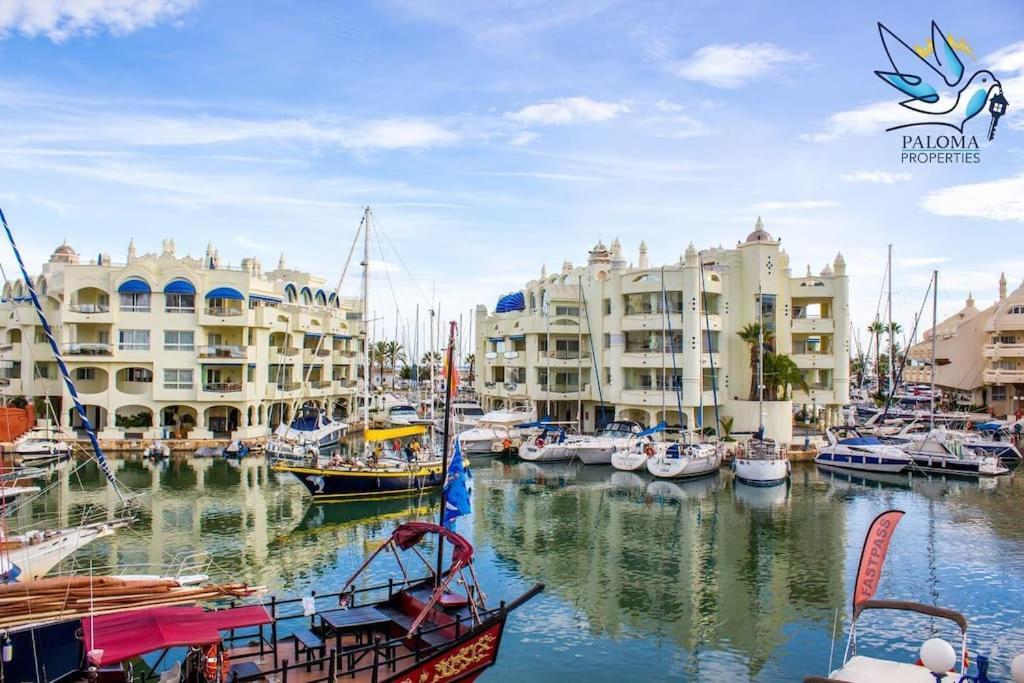 Benalroma Spacious Apartment 50 Mt From The Beach Benalmádena Eksteriør billede